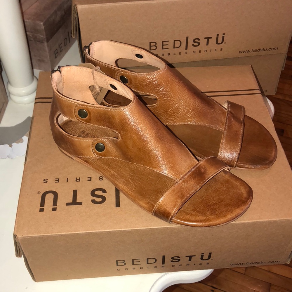New BedStu Sandals